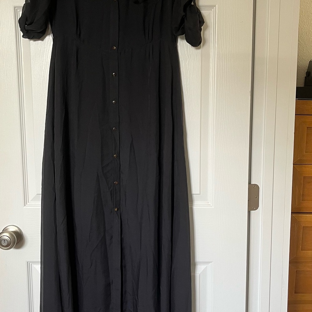 Trovata Navy Blue 100% Silk  front Button lightweight Maxi Dress Size 4 - Picture 2 of 11